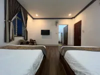 Bob Hotel 2 Hotels in 