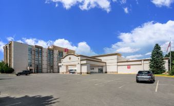 Red Lion Hotel & Conference Center Cheyenne