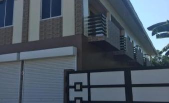 Estilo Apartment 2-Storey