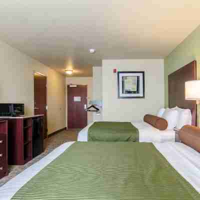 Cobblestone Inn & Suites - Carrington Rooms