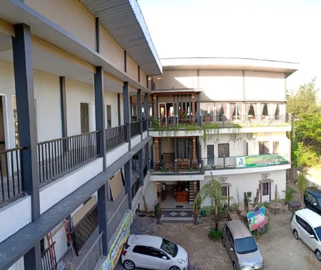 Bandengan Beach Hotel Отели в г. Jepara Regency