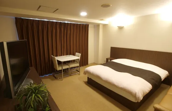 山之酒店 - 限成人