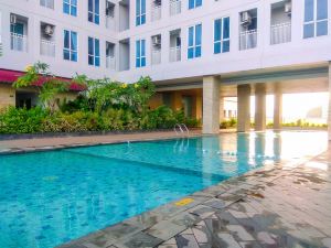 Clean Studio Apartment at Grand Dhika City