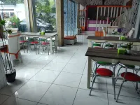 Hotel Bougenviel Lamongan Hotels in Lamongan