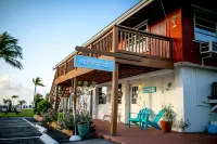 Ragged Edge Resort & Marina Hotels near Drift