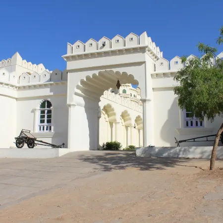 Gulaab Niwaas Palace