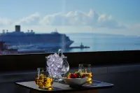 Horizon Luxury Suites & Design Rooms - Mountain view