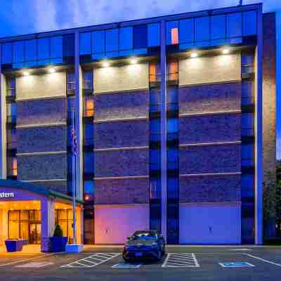 Best Western Executive Hotel of New Haven-West Haven Hotel Exterior