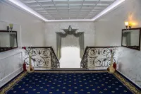 Grand Hotel