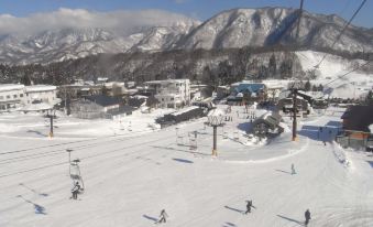 Hakuba Tsugaike Ski Slope Side Espoir Misawa