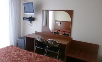Yelo Promenade Hotel Magnan, Sonder