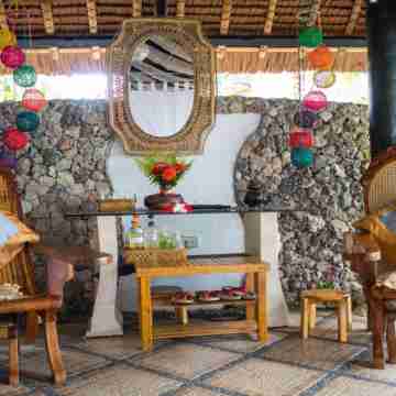 Dolphin House Others