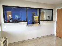 Travelodge by Wyndham Albuquerque West