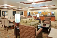 Holiday Inn Express & Suites Vancouver Mall/Portland Area