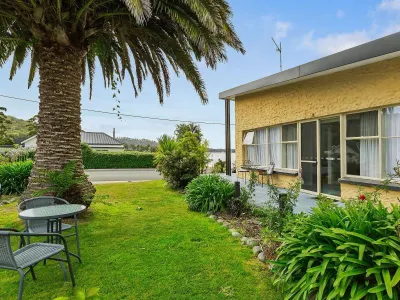 Smugglers Rest Apartments Dover Hotel a Port Huon