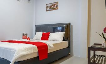 1. RedDoorz..