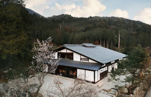 遠征酒店 - 澤納吉