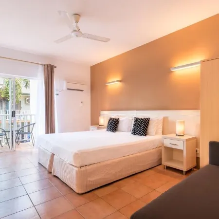 Coral Tree Inn