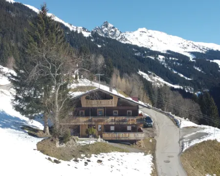 Alm Chalet Hotéis em Stummerberg
