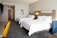 Holiday Inn Express & Suites Hollister