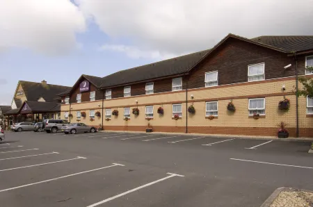 Premier Inn Barnstaple Отели в г. Барнстейпл