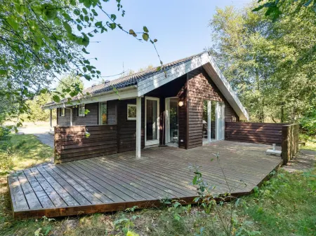 "Jussi" - 3.5km from the Sea Отели в г. Яммербугт