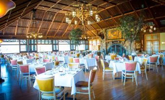 Overlook Lodge and Stone Cottages at Bear Mountain