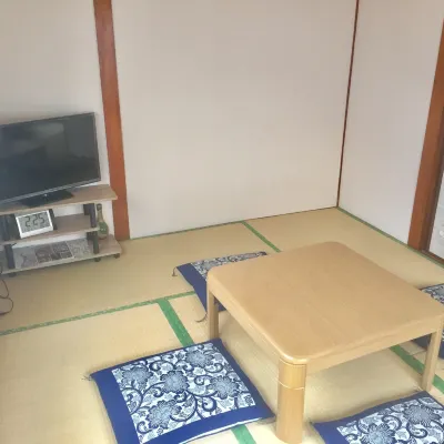 Within 1 Minute Walk from Miyako Bus Stop Dpdal Отели рядом с достопримечательностью «Станция Тоётё»