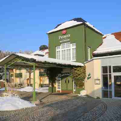 Best Western Premier Bayerischer Hof Miesbach Hotel Exterior