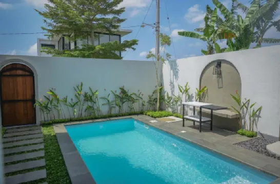 Rumansa Villa Batu 酒店