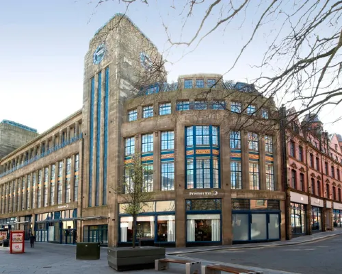 Premier Inn Newcastle City Centre The Gate Отели рядом с достопримечательностью «Стадион «Сент-Джеймс Парк»»