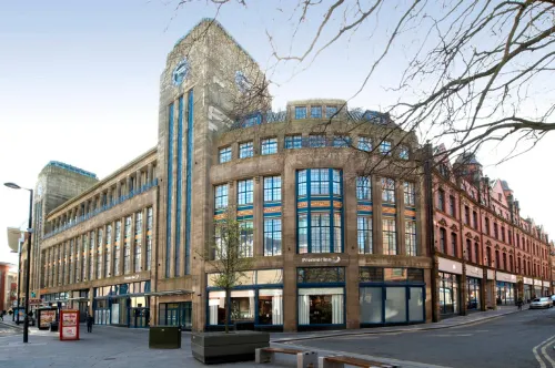 Premier Inn Newcastle City Centre The Gate - parking