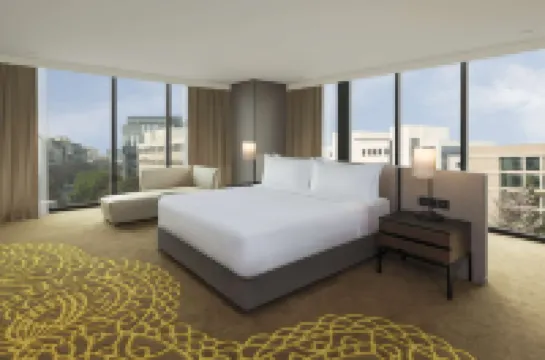 Hilton Bengaluru Embassy Manyata Business Park Hotéis em 