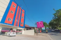 RedDoorz Plus @ Siradj Salman Samarinda Hotel di Loa Bakung