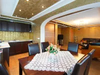 Villa Rosso - Homestays