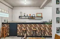 RedDoorz Syariah Near Tugu Macan Kayu Aro