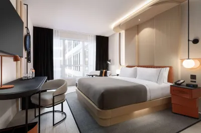 Canopy by Hilton Toronto - Yorkville Hotels in Church and Wellesley