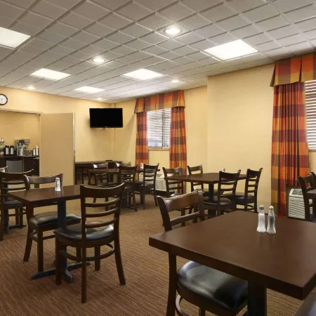 Ramada by Wyndham Surrey/Langley