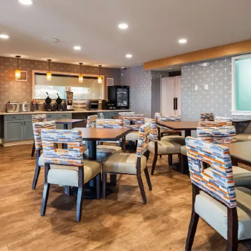 Best Western Sandman Hotel Отели рядом с достопримечательностью «Капитол Парк»