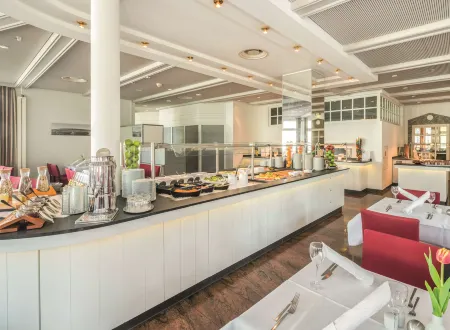 Seminaris Hotel Bad Boll Отели в г. Уинген