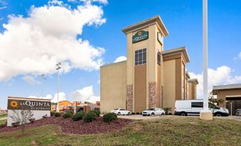 La Quinta Inn & Suites by Wyndham West Monroe