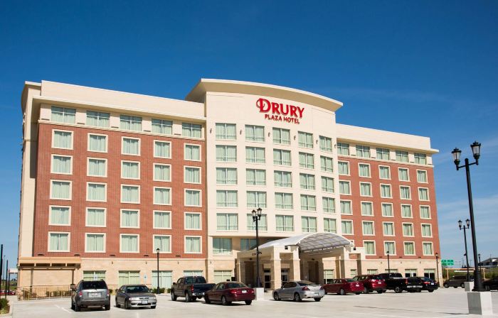 Drury Plaza Hotel St. Louis St. Charles