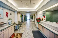 Motel 6 Red Deer, AB