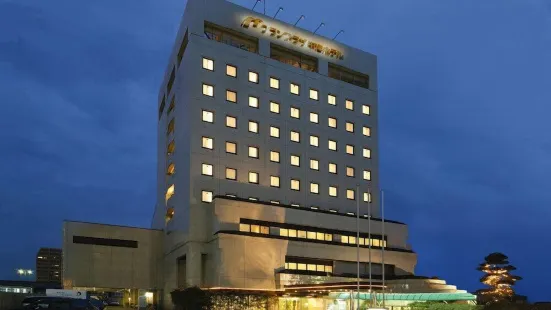 Grand Plaza Nakatsu Hotel