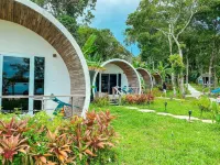 Tube Resort By EHM Hotel in zona Koh Rong Samloem