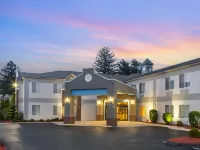 Best Western Plus New England Inn Suites Hotels in Berlin