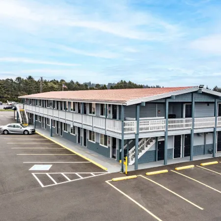 Travelodge by Wyndham Newport