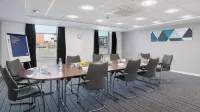 Holiday Inn Express LEIGH - SPORTS VILLAGE by IHG - Wifi