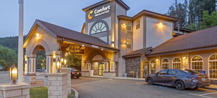Comfort Inn & Suites Mt Rushmore Hotels in Pennington County