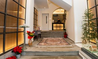 Brettania Hotel